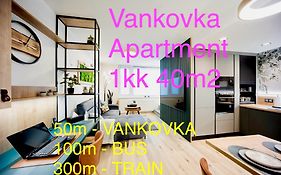 Dh Vankovka Design 1Kk Apartment - 1 Min Vankovka, Bus, Train - Netflix, Smarttv, Free Nespresso, Free Parking
